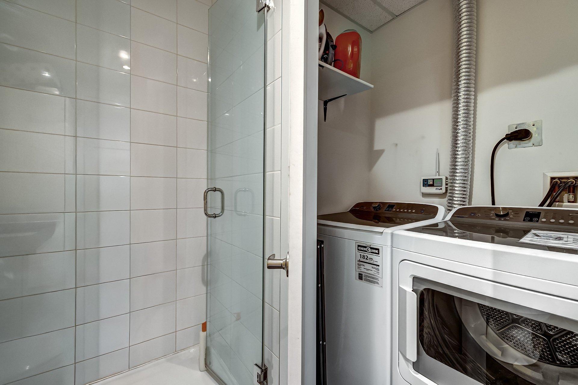 









4293


Rue Jean-Talon O.

, PH1005,
Montréal (Côte-des-Neiges/Notre-Dame-de-Grâce),




QC
H4P0B2

