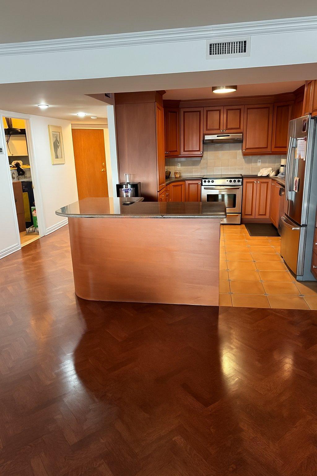 









2850


Boul. de la Côte-Vertu

, 401,
Montréal (Saint-Laurent),




QC
H4R3A8

