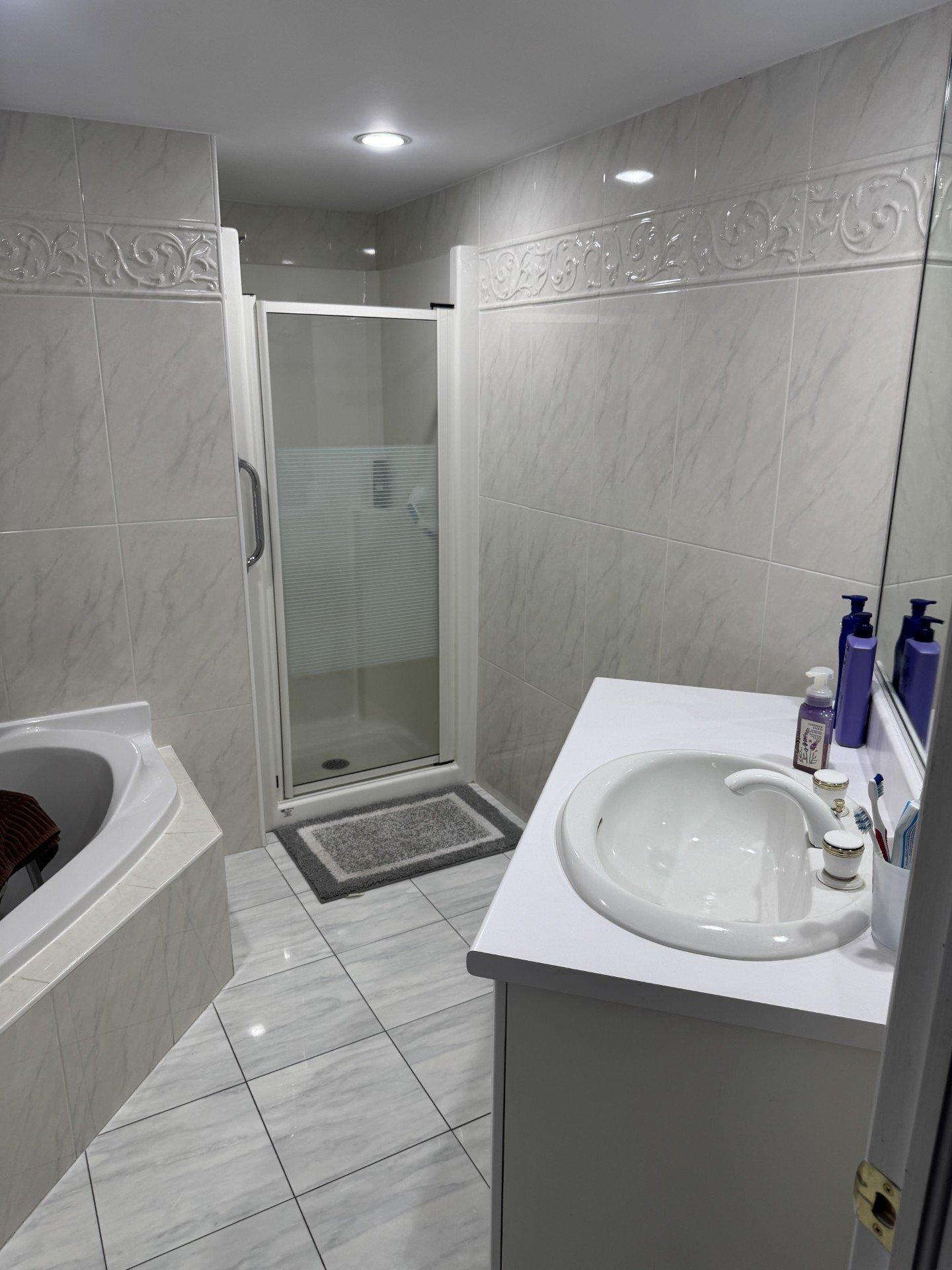 









2850


Boul. de la Côte-Vertu

, 401,
Montréal (Saint-Laurent),




QC
H4R3A8

