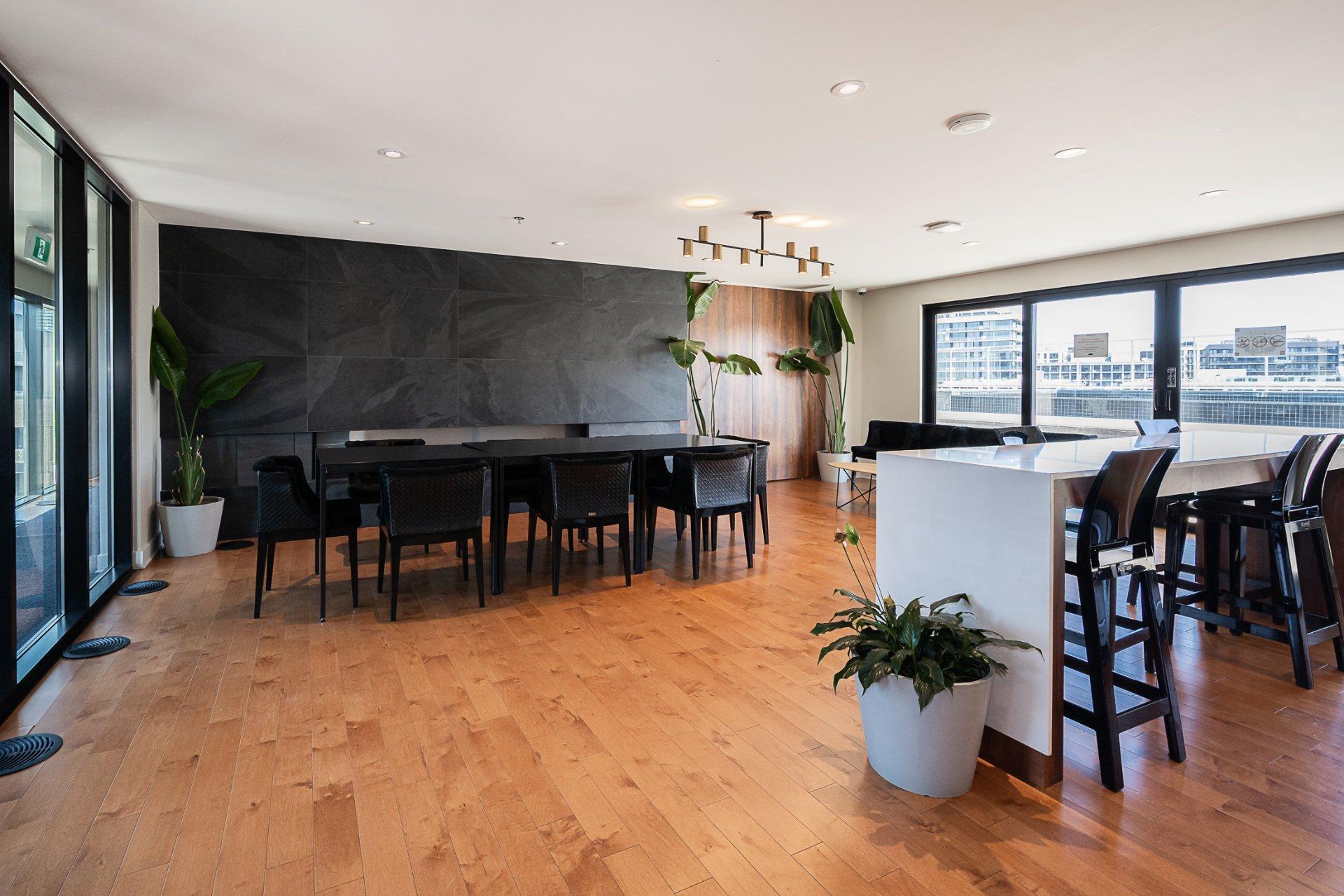 









185


Rue du Séminaire

, 301,
Montréal (Le Sud-Ouest),




QC
H3C2A3

