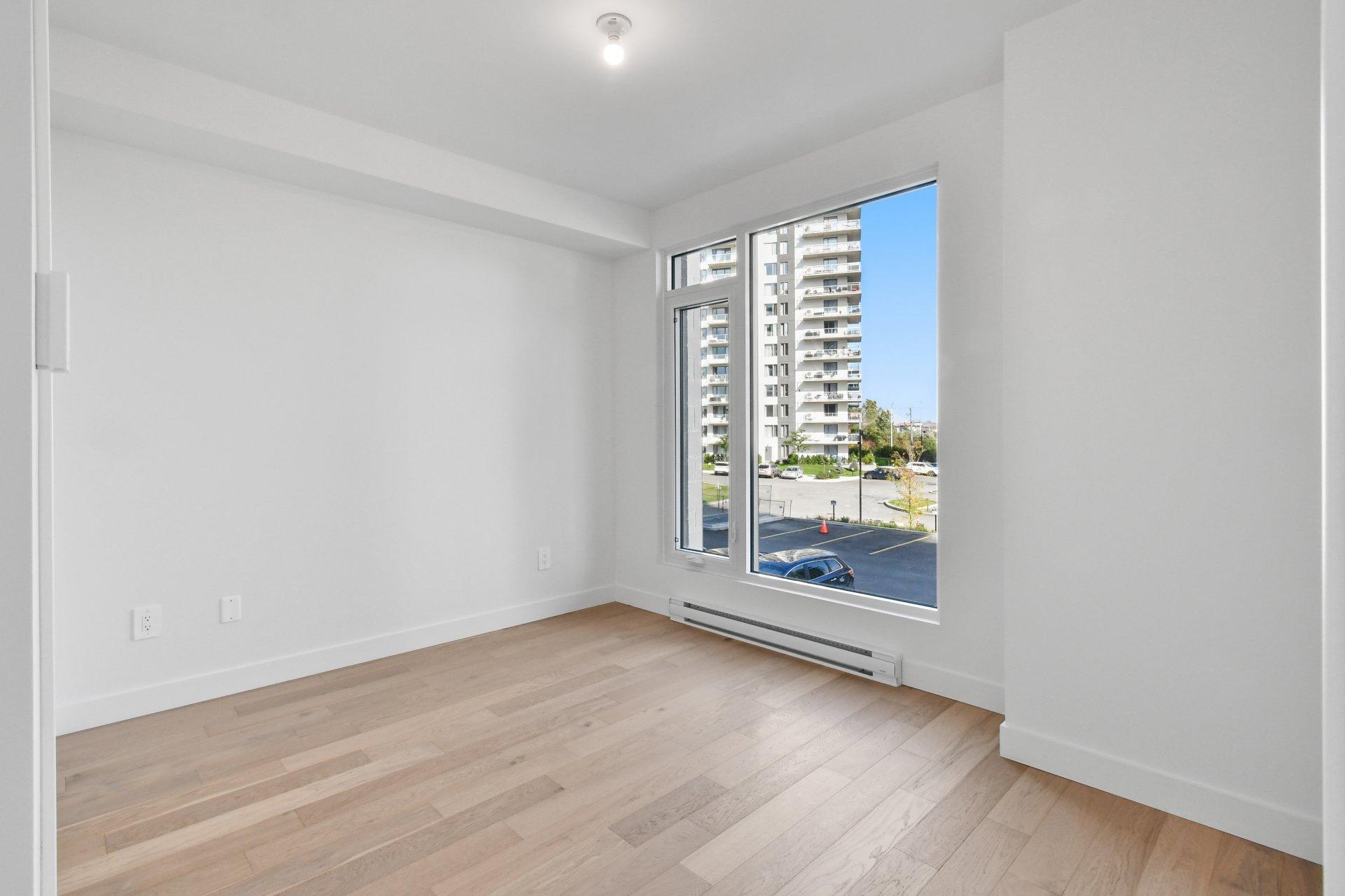 









3665


Av. Jean-Béraud

, 205,
Laval (Chomedey),




QC
H7R0R7

