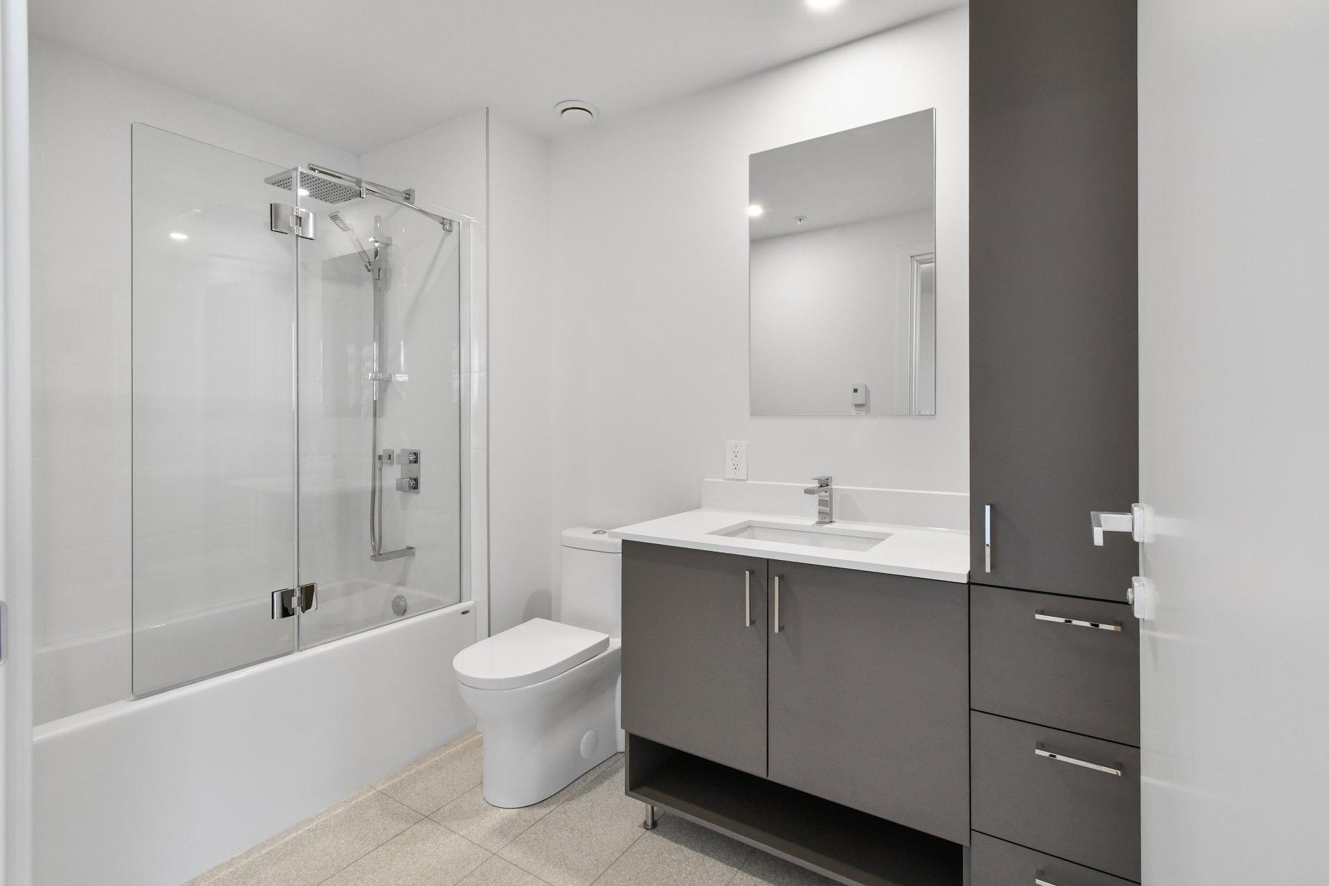 









3665


Av. Jean-Béraud

, 205,
Laval (Chomedey),




QC
H7R0R7

