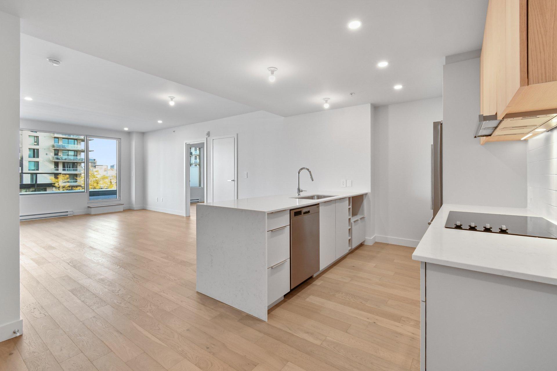 









3665


Av. Jean-Béraud

, 205,
Laval (Chomedey),




QC
H7R0R7

