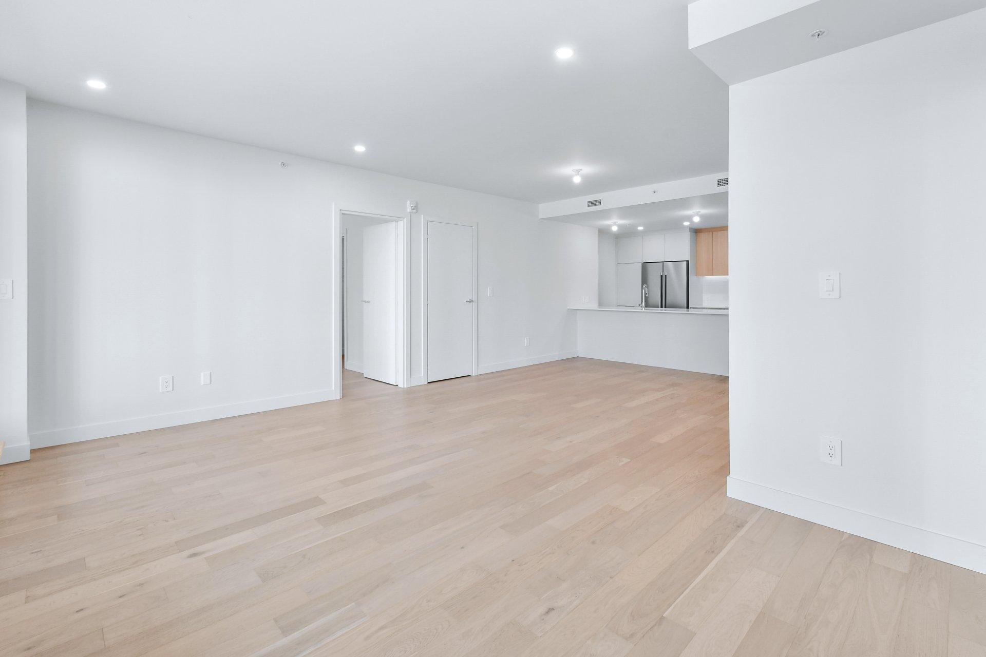 









3665


Av. Jean-Béraud

, 205,
Laval (Chomedey),




QC
H7R0R7

