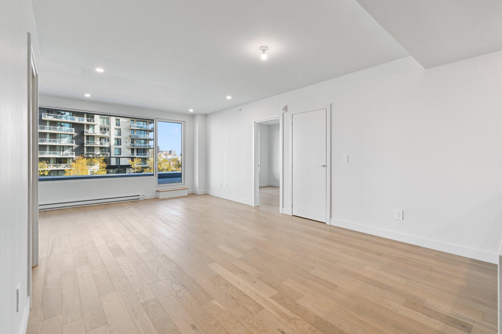 









3665


Av. Jean-Béraud

, 205,
Laval (Chomedey),




QC
H7R0R7

