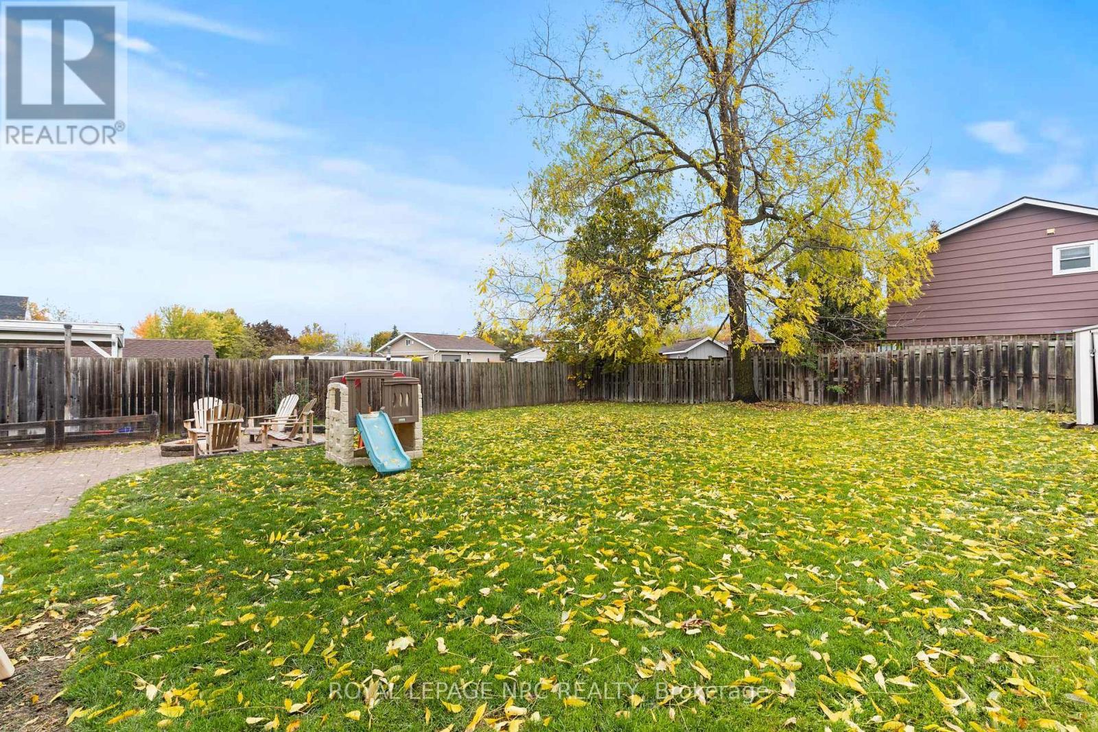 












88 PARK AVENUE

,
St. Catharines (Secord Woods),




Ontario
L2P1R9

