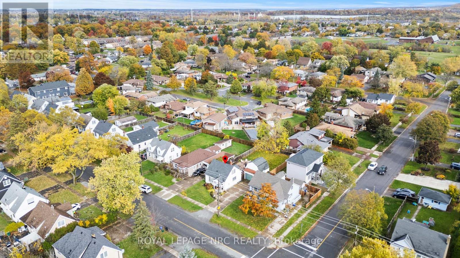 












88 PARK AVENUE

,
St. Catharines (Secord Woods),




Ontario
L2P1R9

