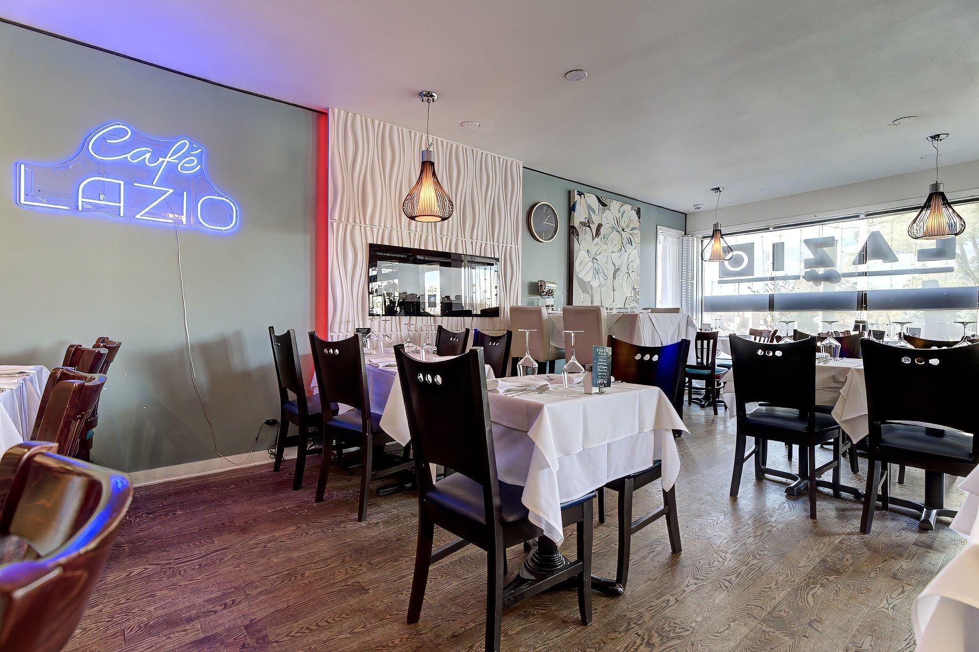 









633

 - 637


Boul. Taschereau

,
La Prairie,




QC
J5R1V5

