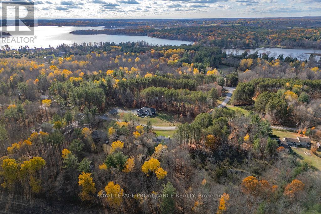 












37 MCCREA COURT

,
Tweed (Hungerford (Twp)),




Ontario
K0K3J0

