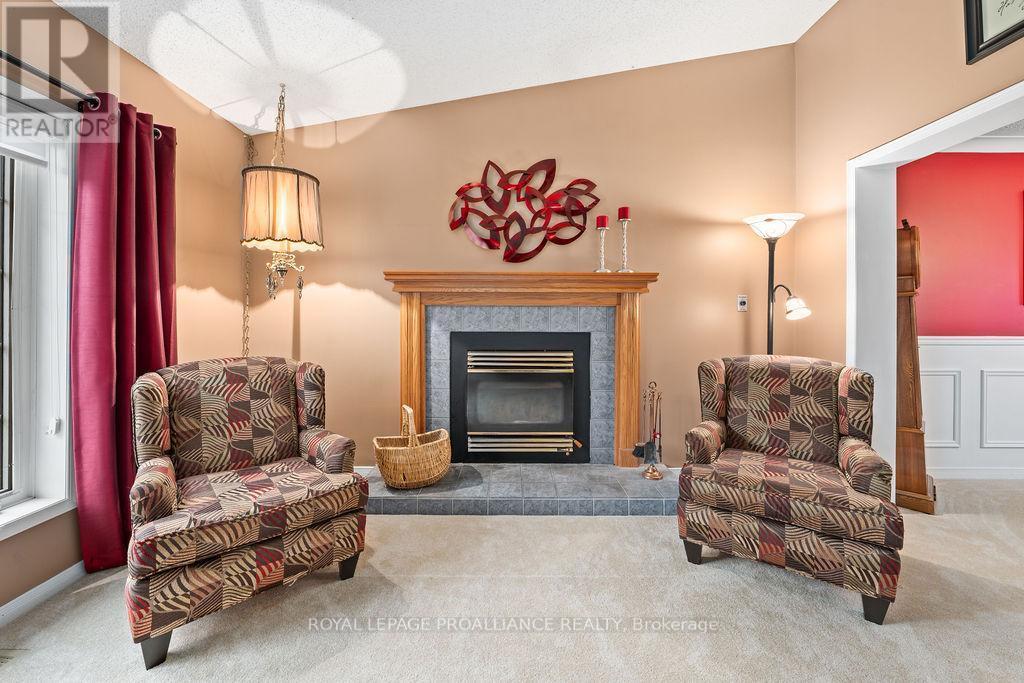 












37 MCCREA COURT

,
Tweed (Hungerford (Twp)),




Ontario
K0K3J0

