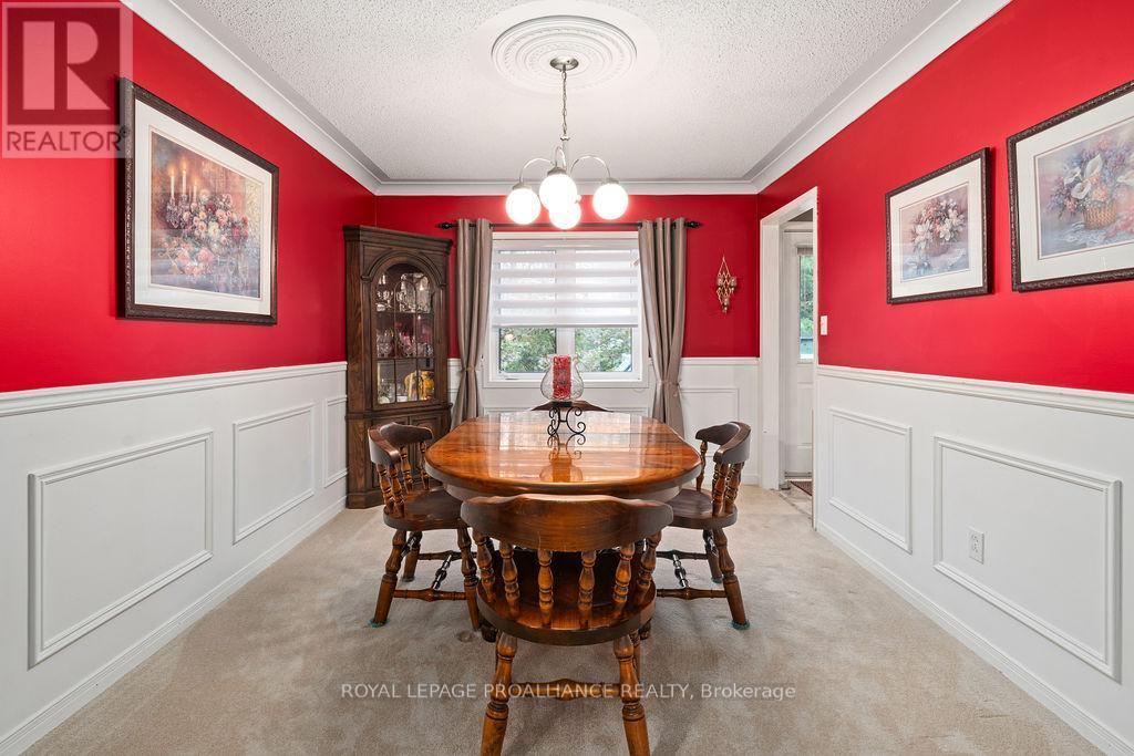 












37 MCCREA COURT

,
Tweed (Hungerford (Twp)),




Ontario
K0K3J0

