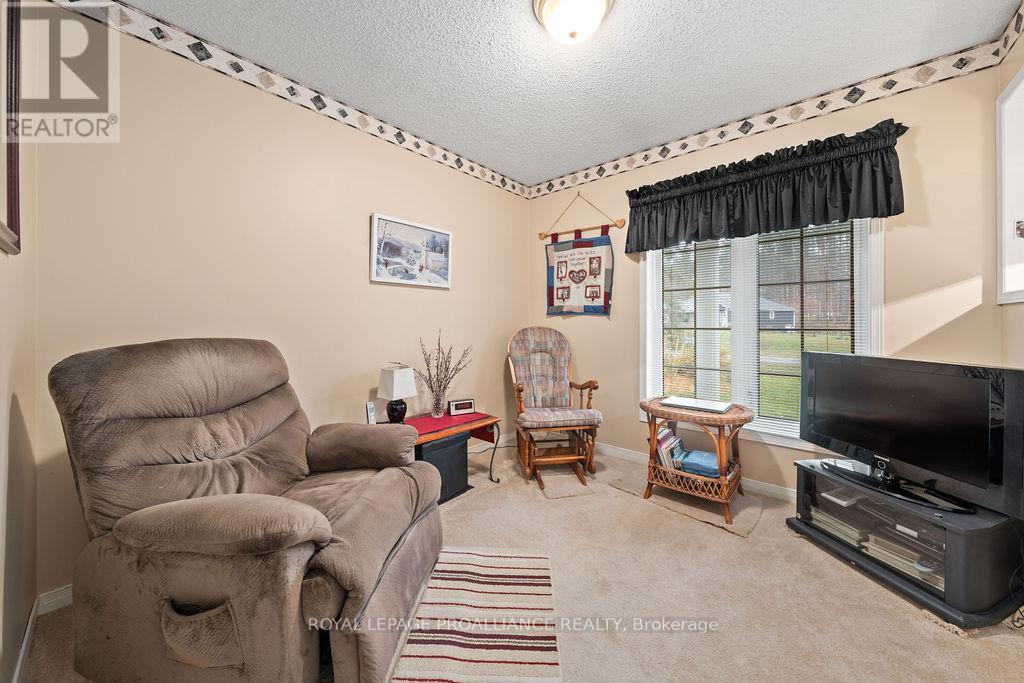 












37 MCCREA COURT

,
Tweed (Hungerford (Twp)),




Ontario
K0K3J0

