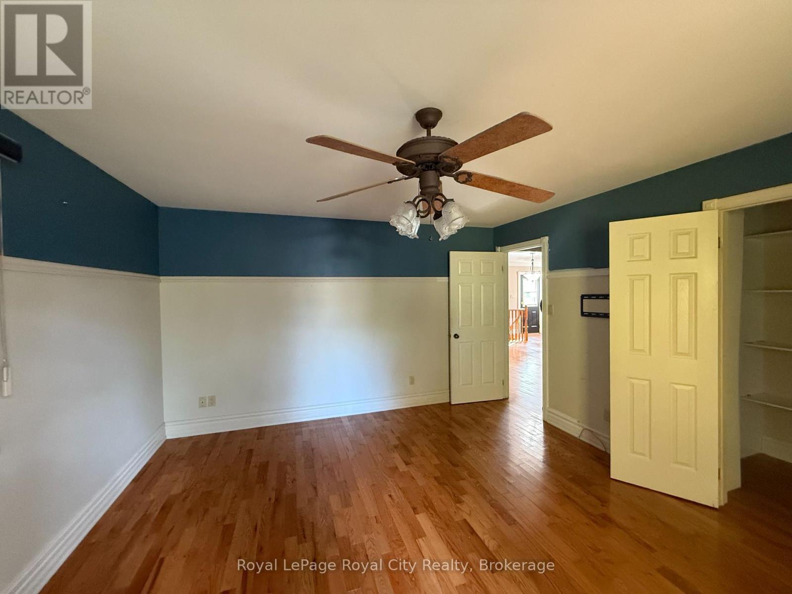 












1 KENNETH AVENUE

,
Erin,




Ontario
N0B1T0

