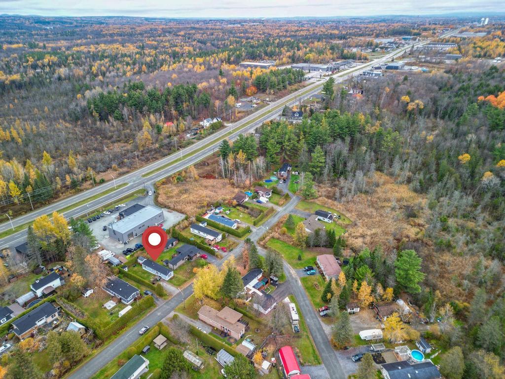 









6534


Rue de Bromont

,
Rock Forest/Saint-Élie/Deauville (Sherbrooke),




QC
J1N2R3

