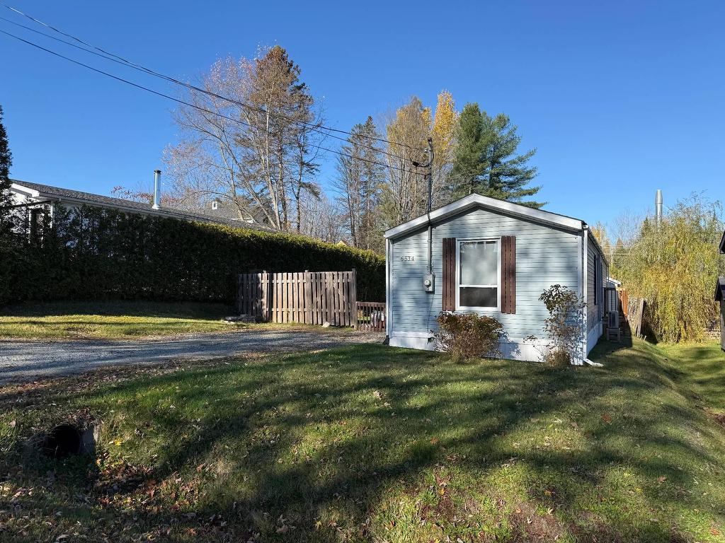 









6534


Rue de Bromont

,
Rock Forest/Saint-Élie/Deauville (Sherbrooke),




QC
J1N2R3

