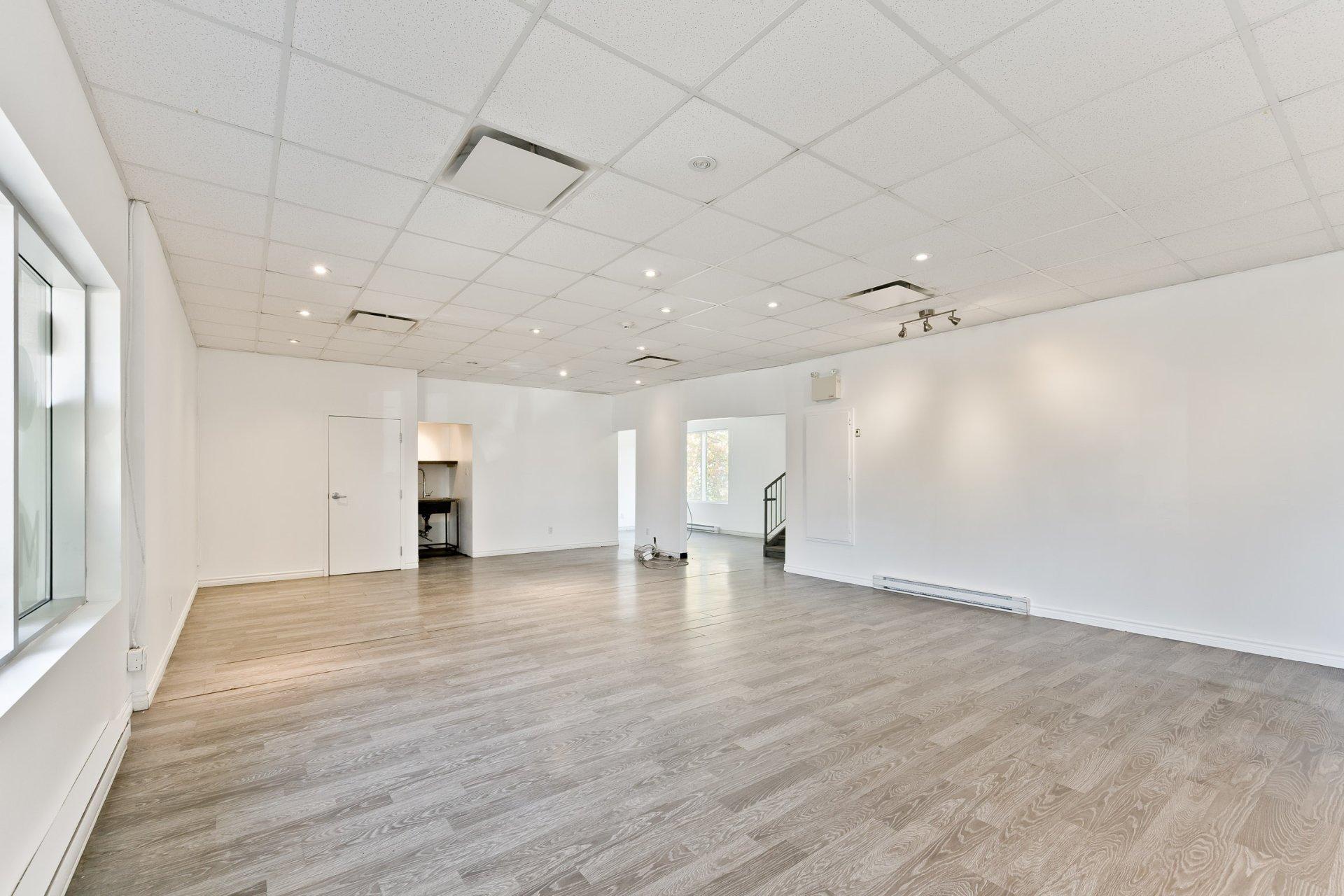 









373


Rue King E.

, 102,
Sherbrooke (Fleurimont),




QC
J1G1B4

