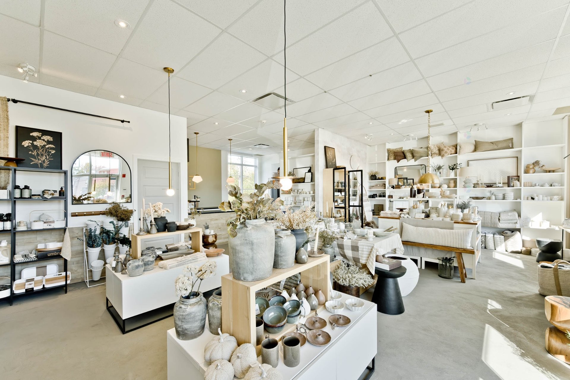 









377


Rue King E.

,
Sherbrooke (Fleurimont),




QC
J1G1B4

