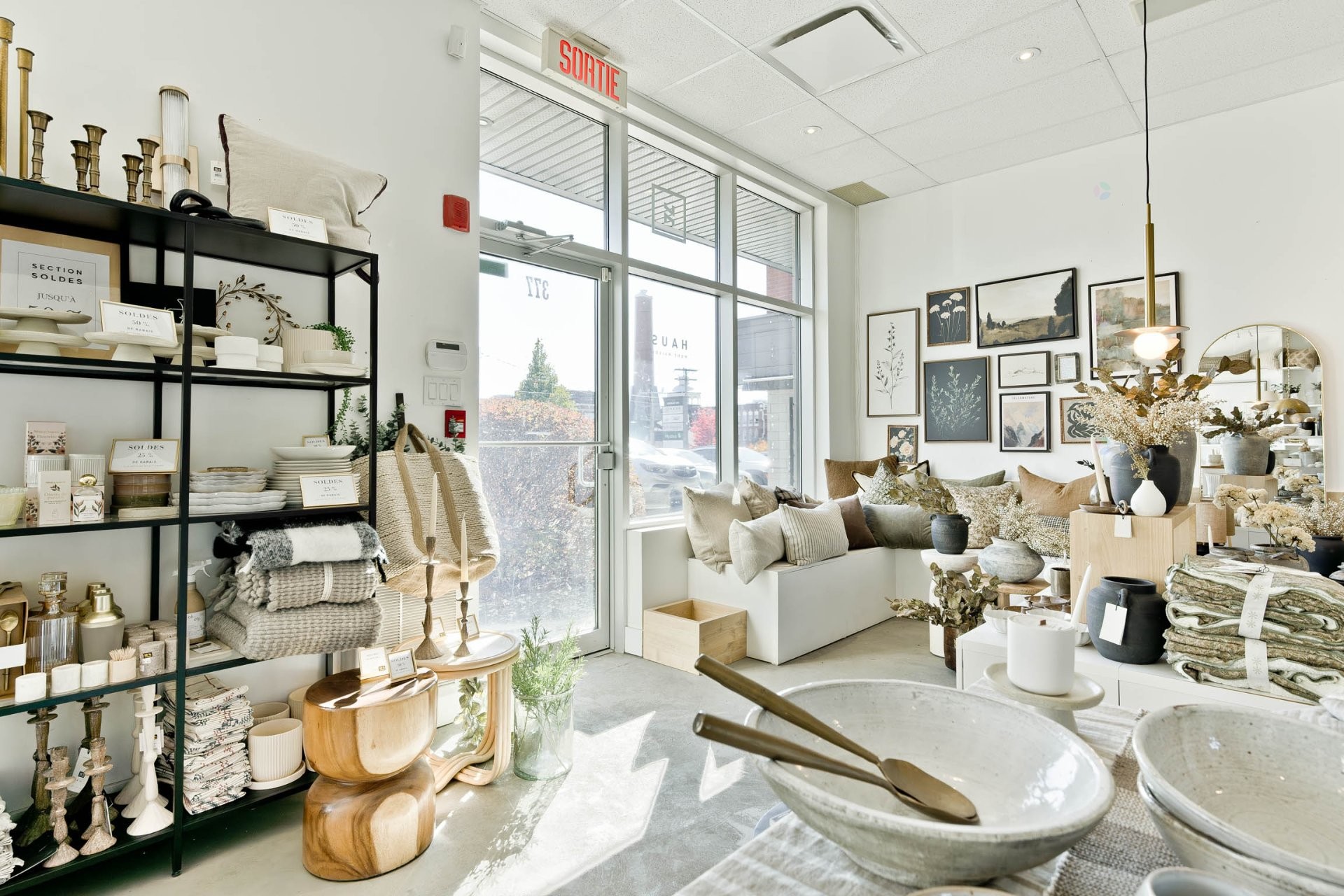 









377


Rue King E.

,
Sherbrooke (Fleurimont),




QC
J1G1B4

