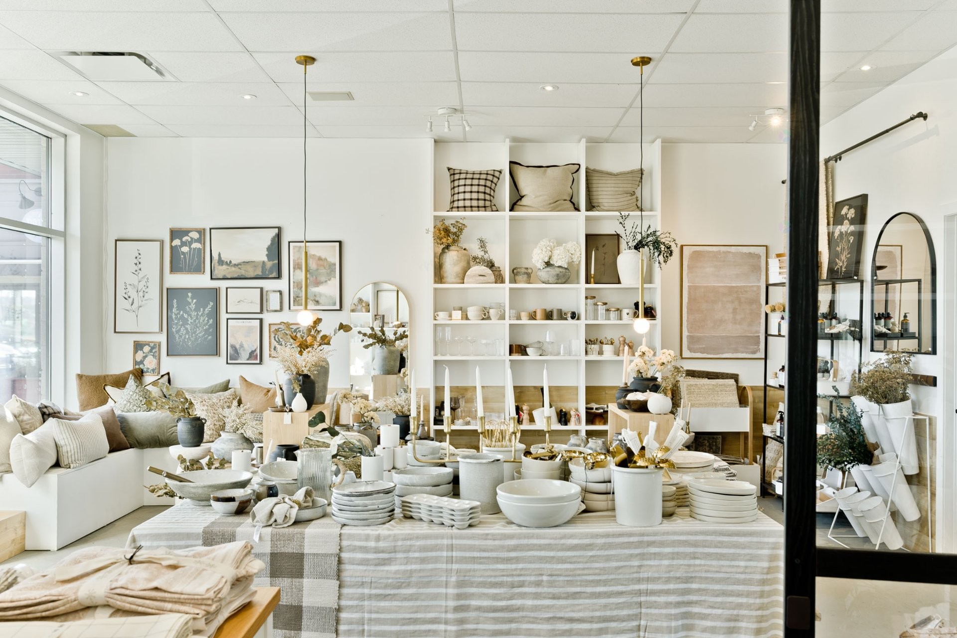 









377


Rue King E.

,
Sherbrooke (Fleurimont),




QC
J1G1B4

