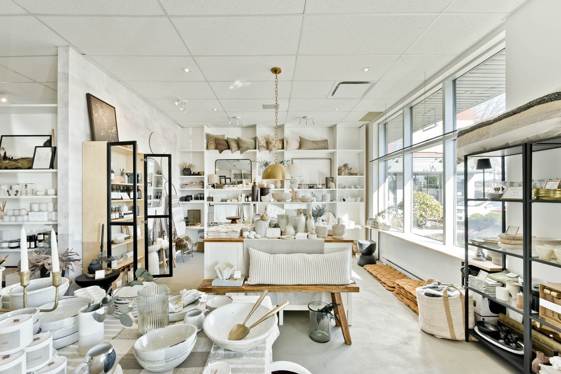 









377


Rue King E.

,
Sherbrooke (Fleurimont),




QC
J1G1B4

