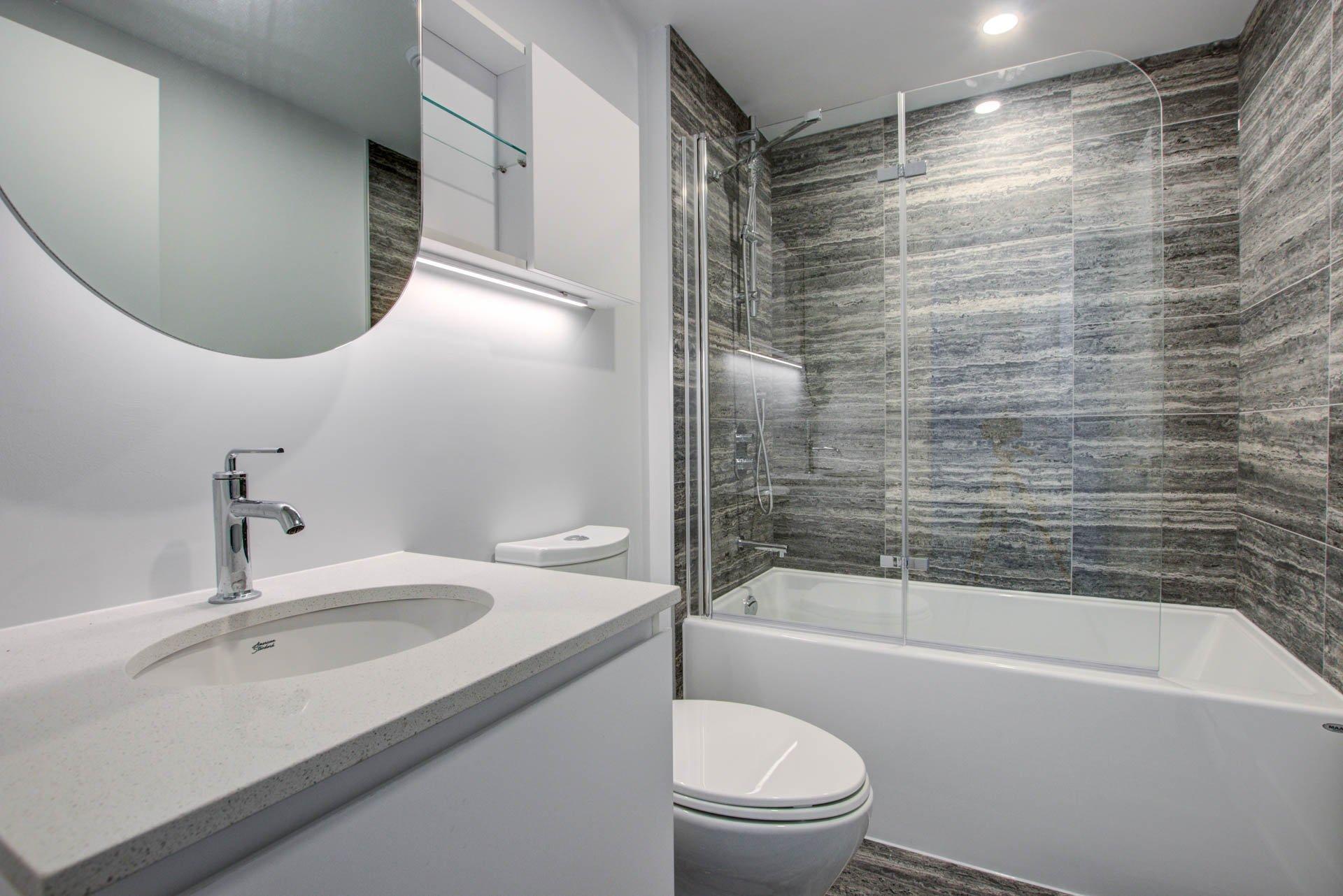 









2320


Rue Tupper

, 2903,
Montréal (Ville-Marie),




QC
H3H0B8

