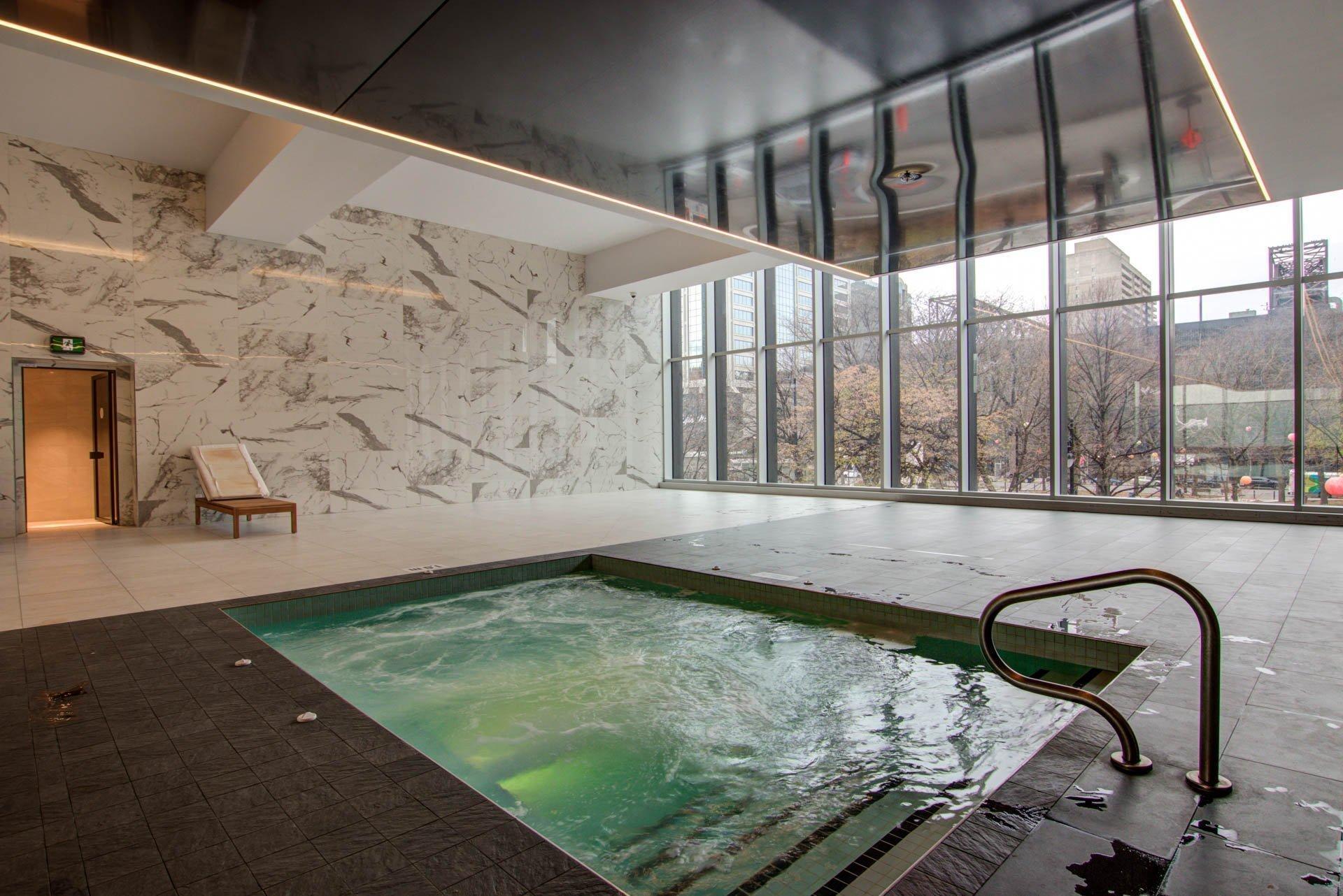 









2320


Rue Tupper

, 2903,
Montréal (Ville-Marie),




QC
H3H0B8

