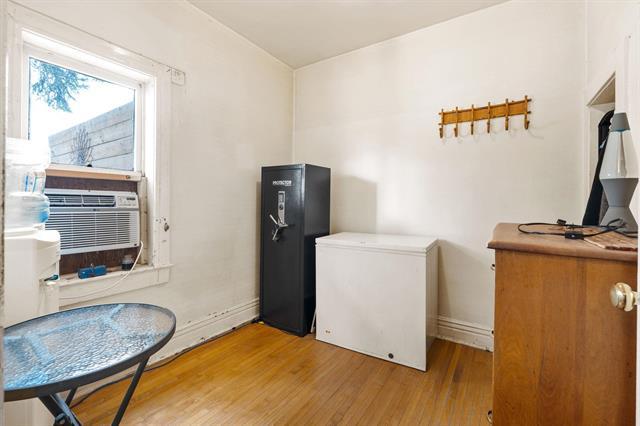 









55


Lloyd

ST,
Winnipeg,




MB
R2H 1Y6

