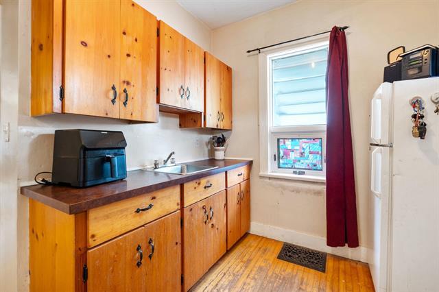 









55


Lloyd

ST,
Winnipeg,




MB
R2H 1Y6

