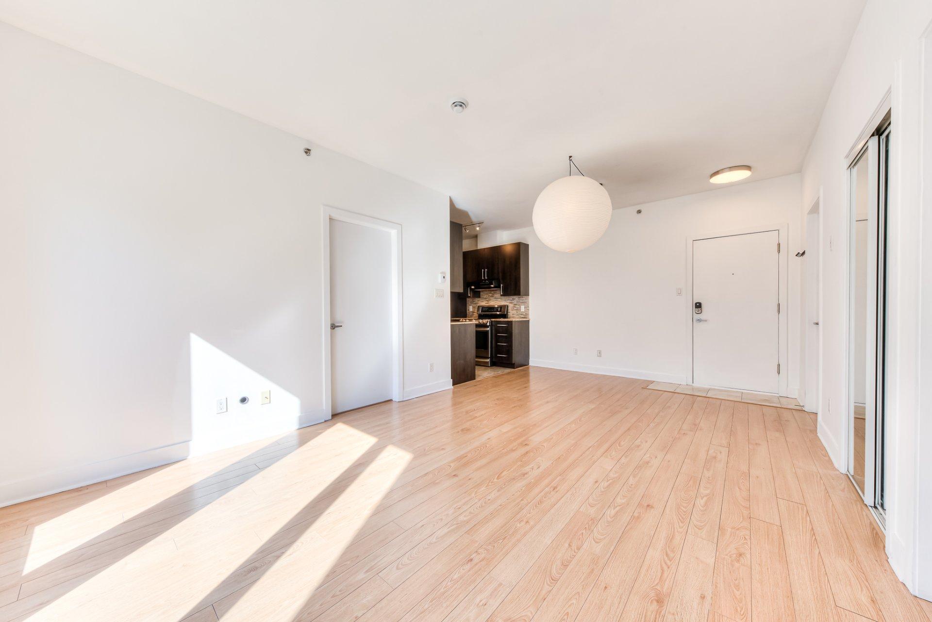 









4550


Rue Hochelaga

, 409,
Montréal (Mercier/Hochelaga-Maisonneuve),




QC
H1V1C5

