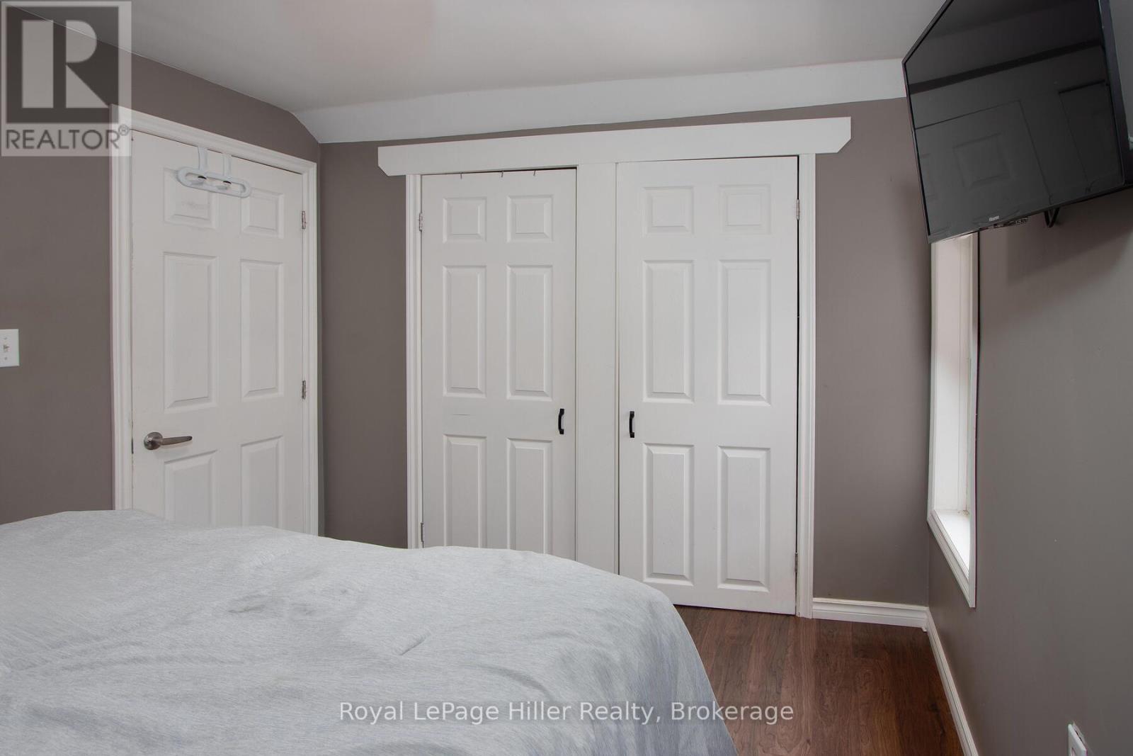 












53 GEORGE STREET E

,
Huron East (Seaforth),




Ontario
N0K1W0

