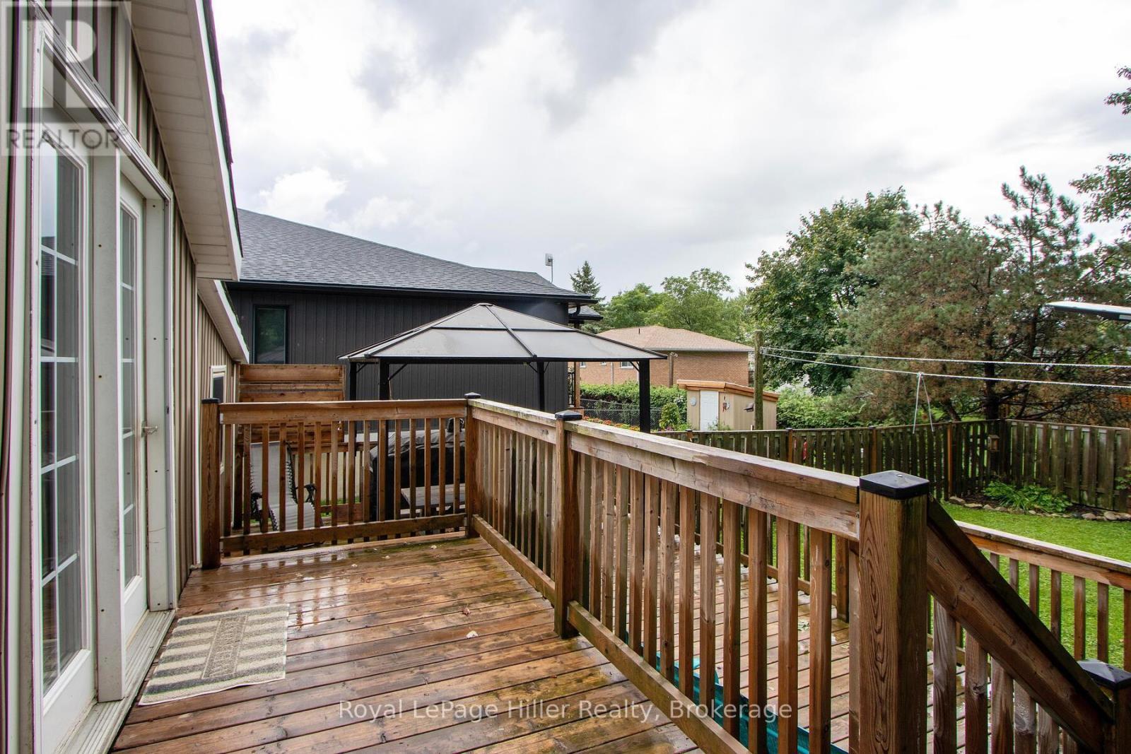 












53 GEORGE STREET E

,
Huron East (Seaforth),




Ontario
N0K1W0

