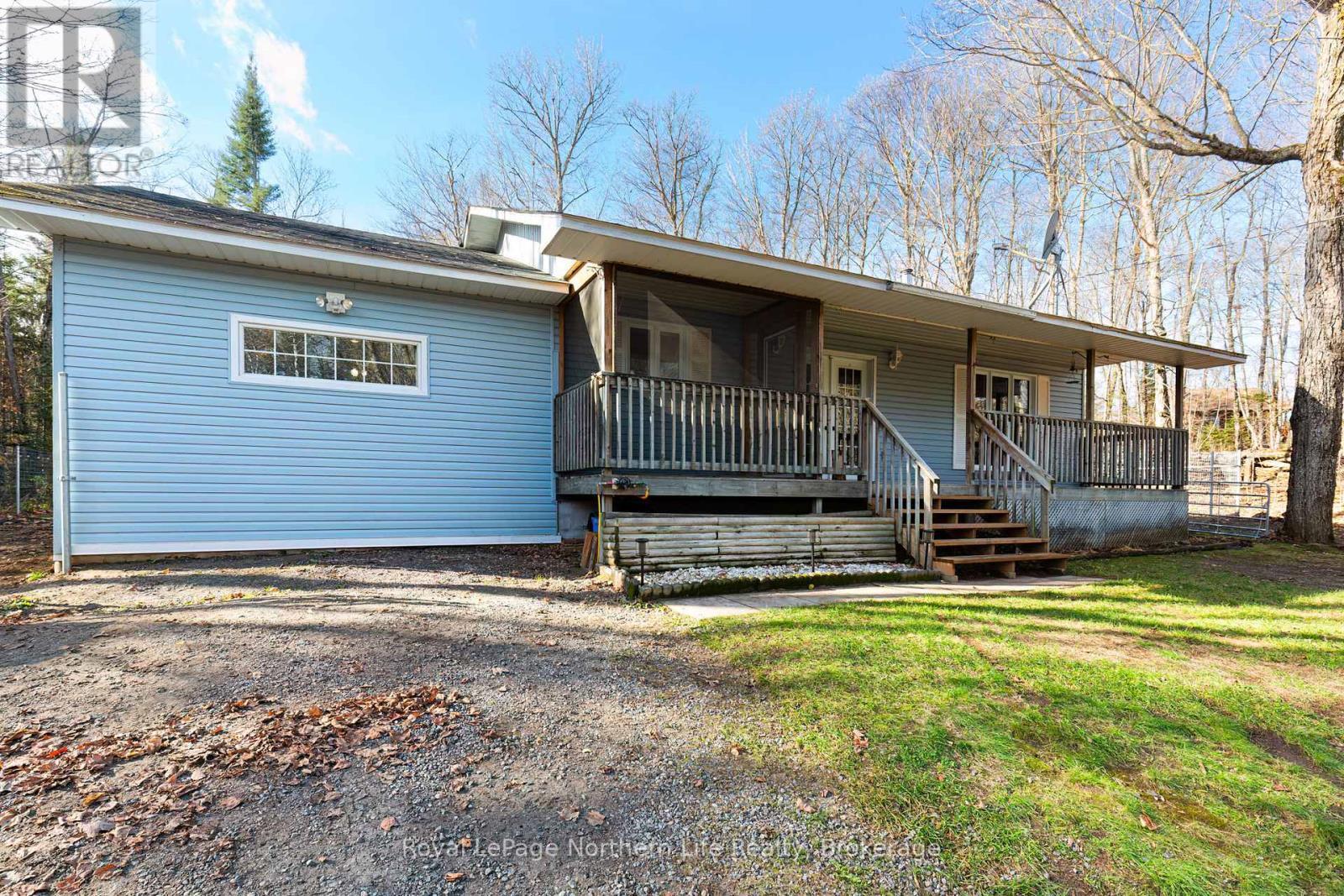 












566 DEER LAKE ROAD

,
Parry Sound Remote Area (Lount),




Ontario
P0A1X0


