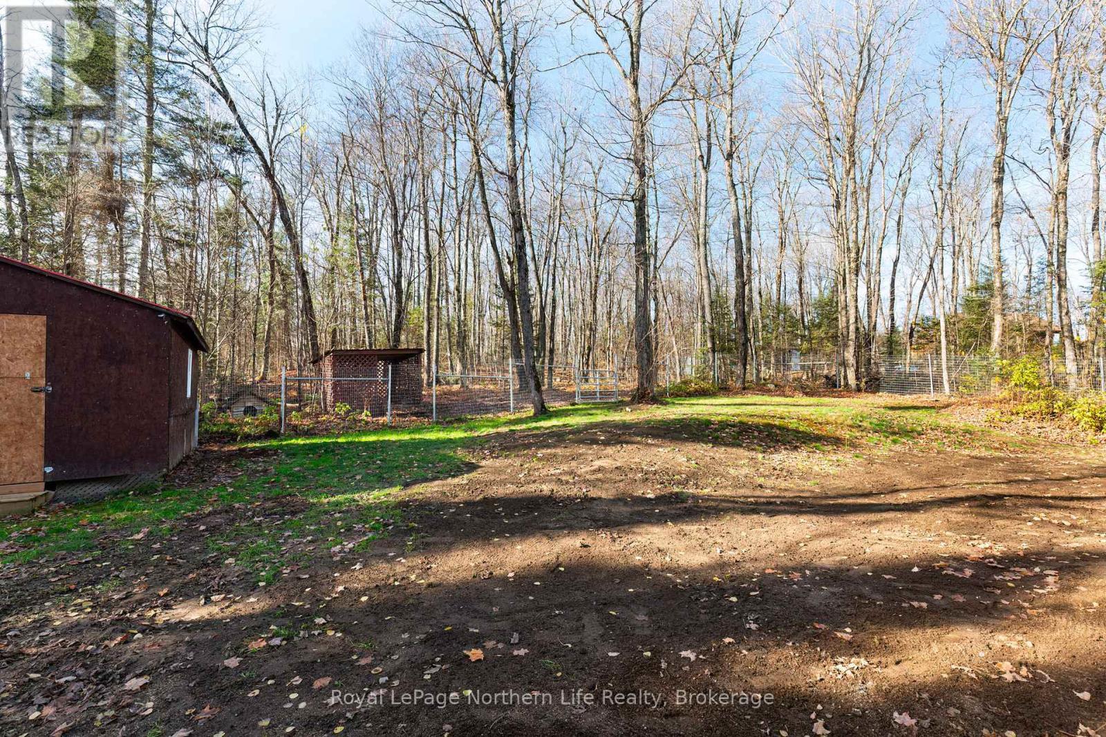 












566 DEER LAKE ROAD

,
Parry Sound Remote Area (Lount),




Ontario
P0A1X0

