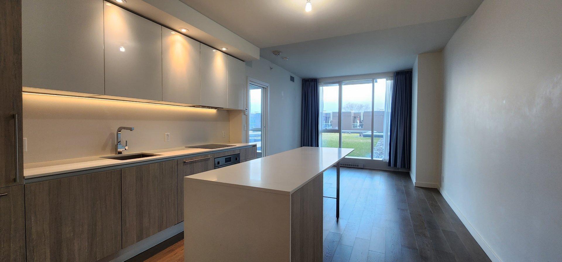 









1450


Boul. René-Lévesque O.

, 311,
Montréal (Ville-Marie),




QC
H3G0E1

