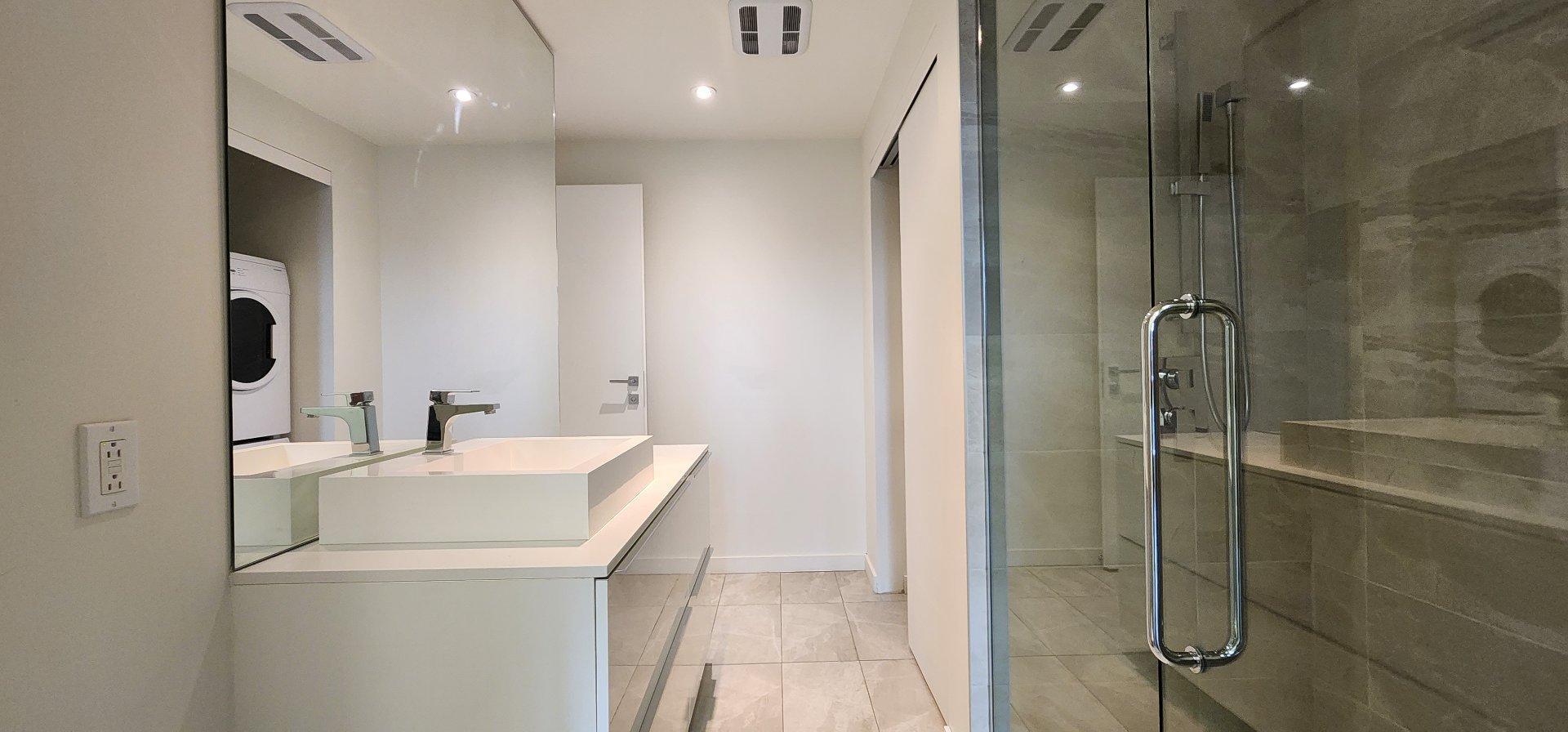 









1450


Boul. René-Lévesque O.

, 311,
Montréal (Ville-Marie),




QC
H3G0E1

