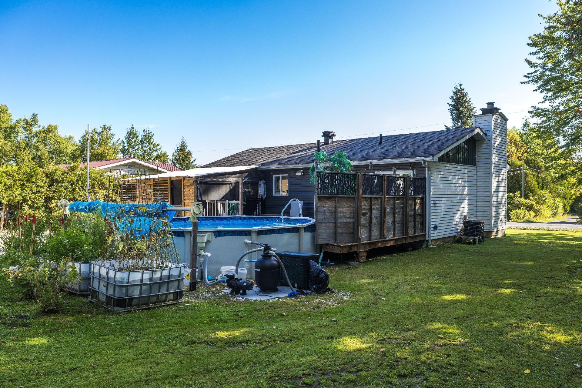 









220


Rue Ducharme

,
Sainte-Catherine-de-Hatley,




QC
J0B1W0

