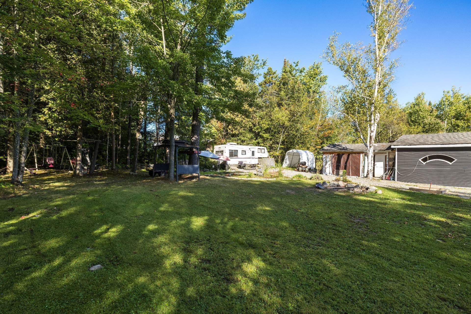 









220


Rue Ducharme

,
Sainte-Catherine-de-Hatley,




QC
J0B1W0

