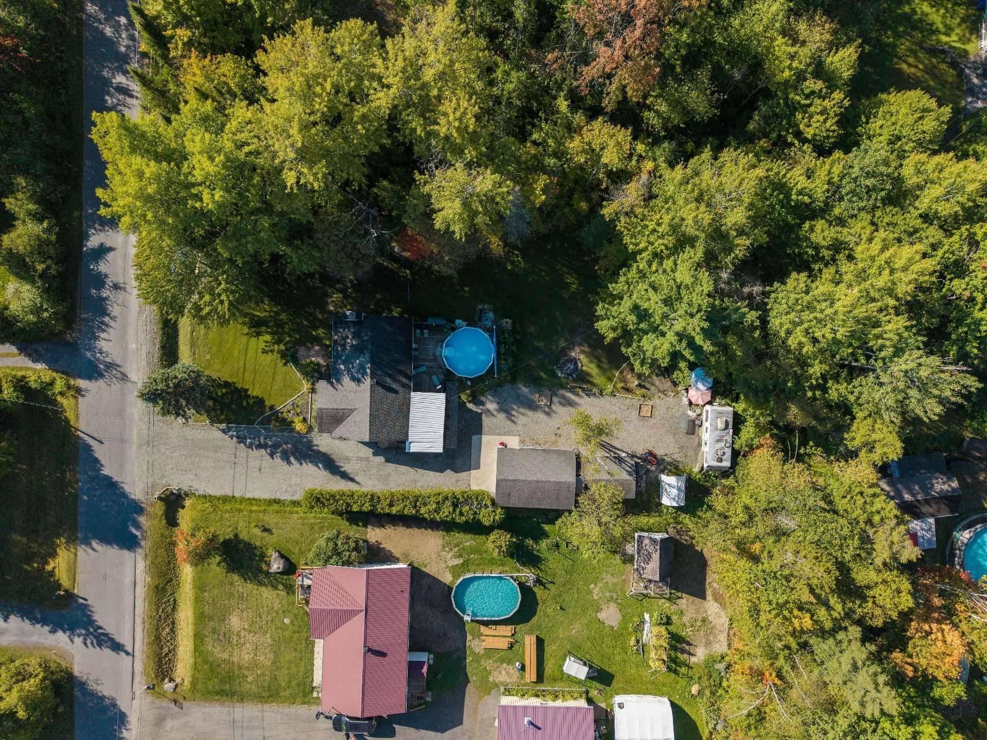 









220


Rue Ducharme

,
Sainte-Catherine-de-Hatley,




QC
J0B1W0

