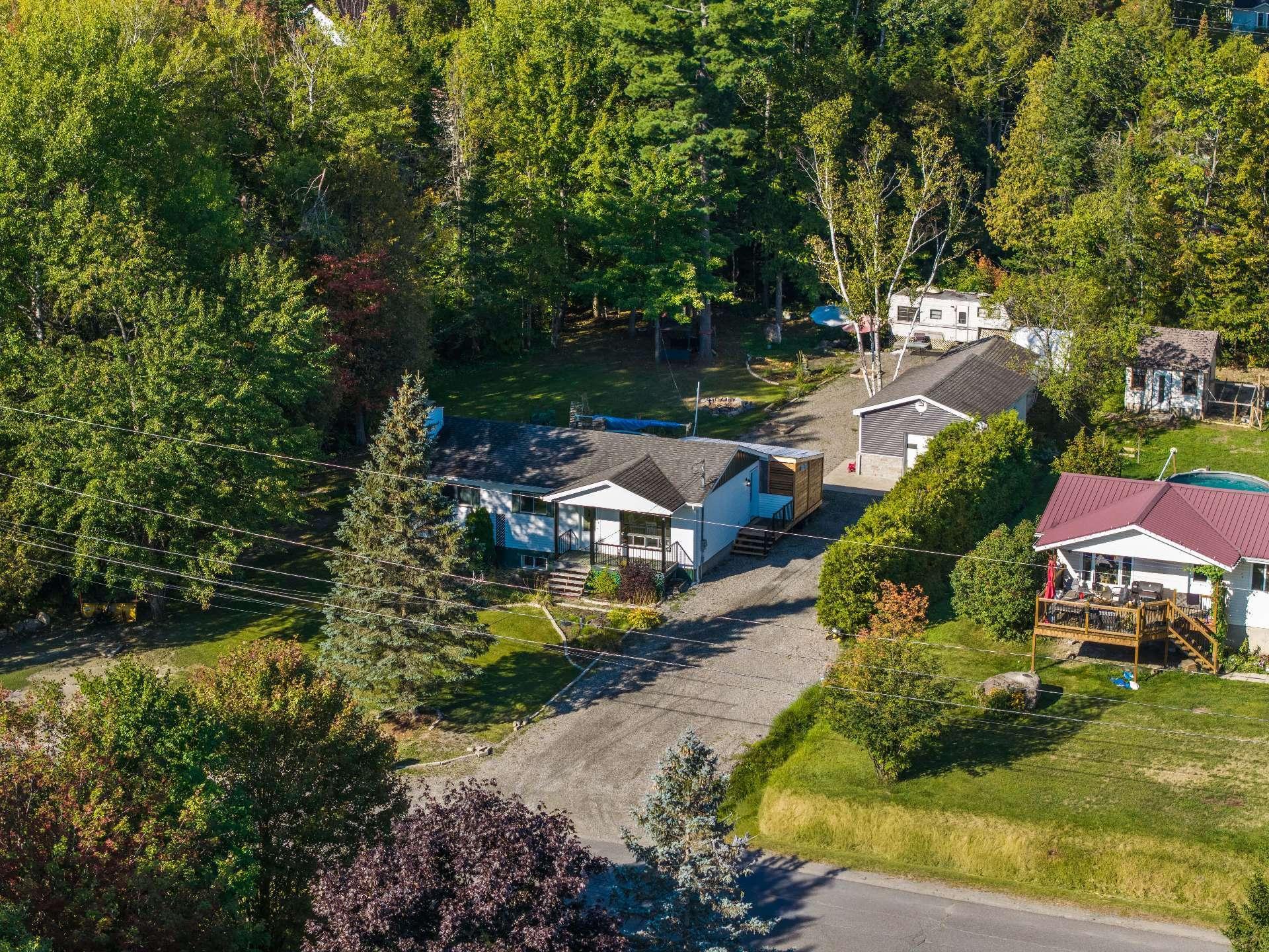 









220


Rue Ducharme

,
Sainte-Catherine-de-Hatley,




QC
J0B1W0

