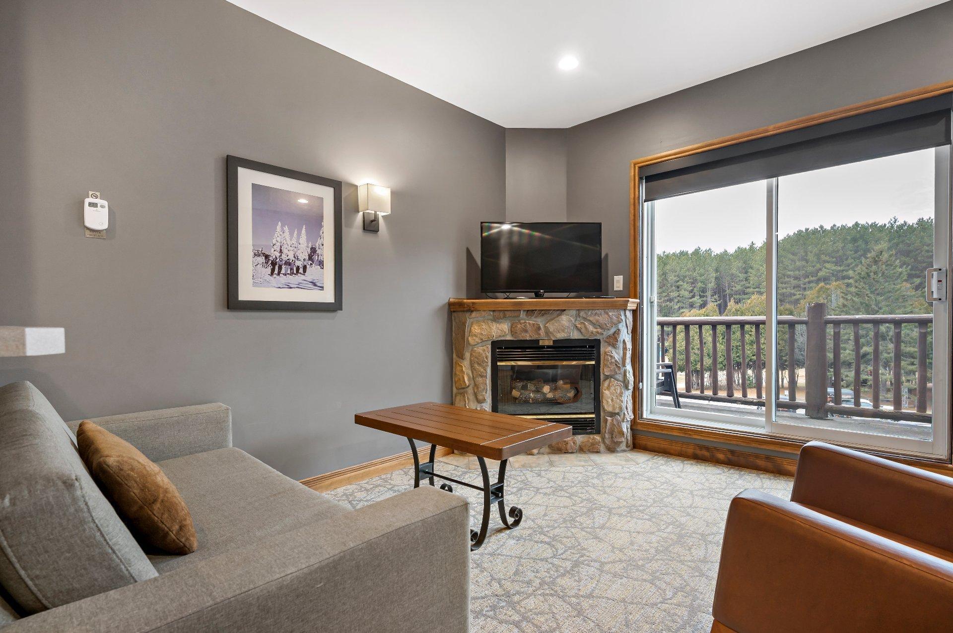 









2396


Rue Labelle

, 338,
Mont-Tremblant,




QC
J8E1T8

