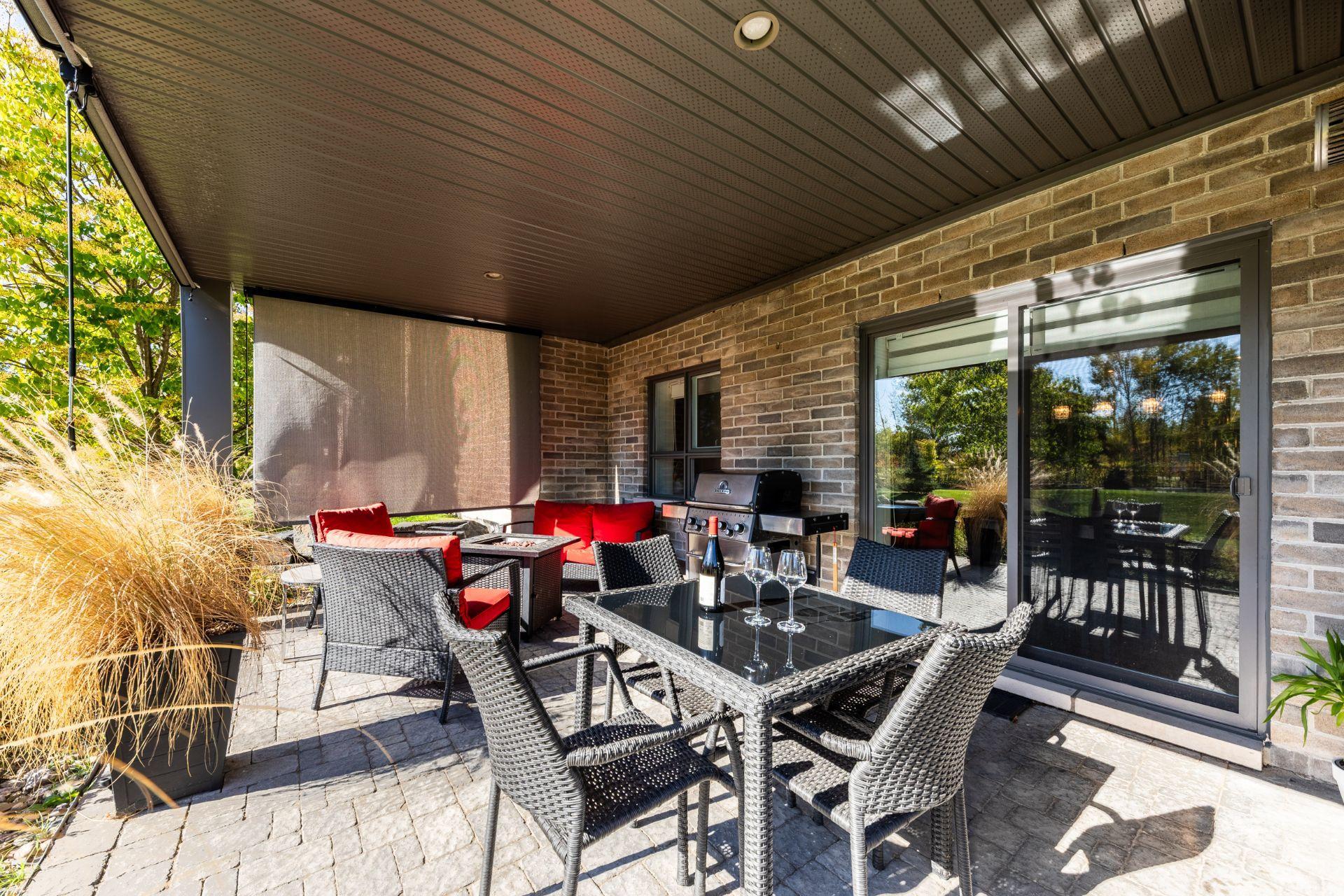 









1925


Rue De Chambly

, 101,
Saint-Bruno-de-Montarville,




QC
J3V0G2

