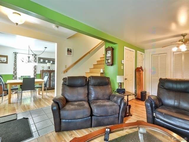 









339Z

 - 343Z


Route des Cantons

,
Saint-Émile-de-Suffolk,




QC
J0V1L0

