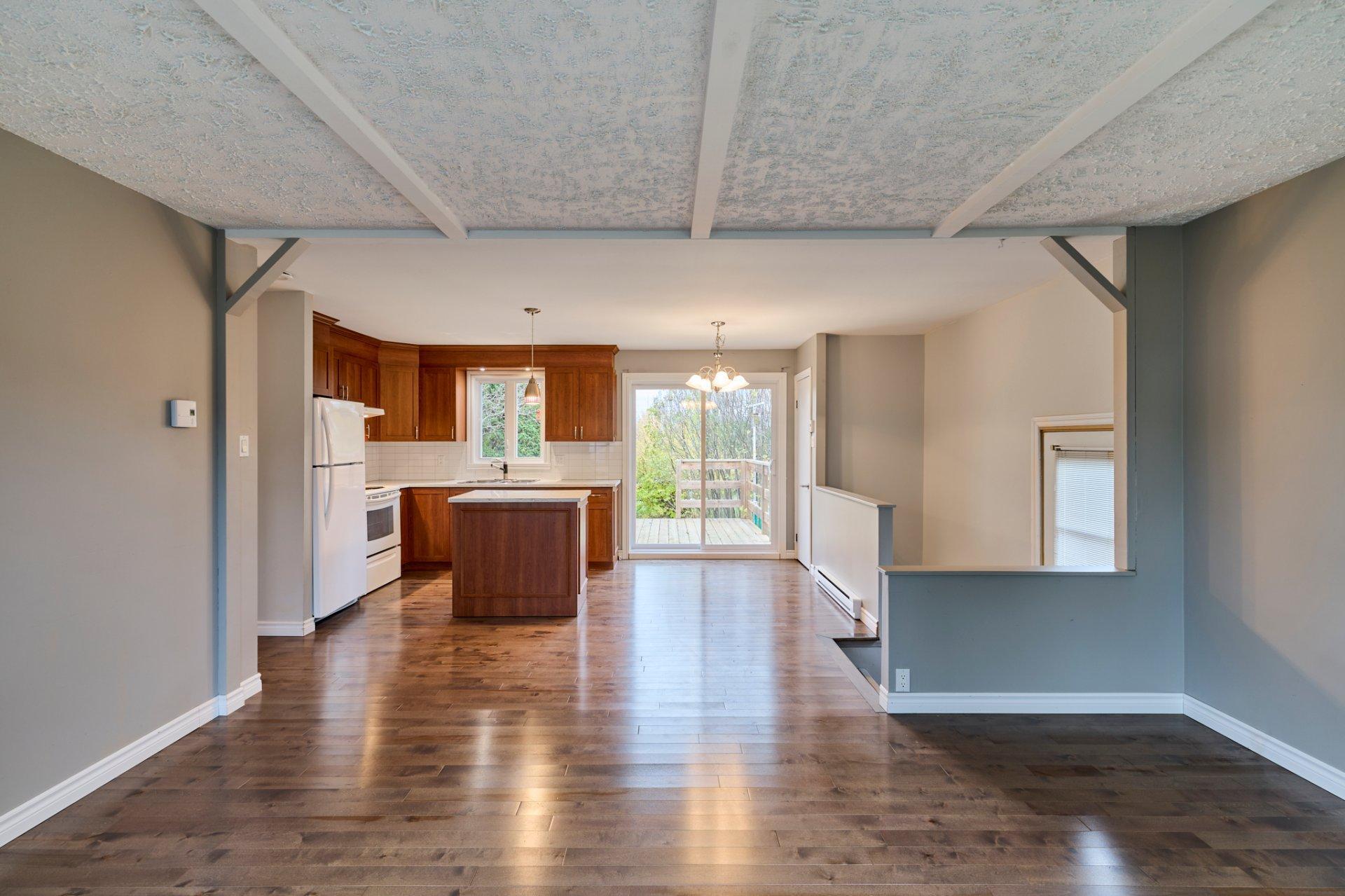 









201


Rue Pétrus-Désilets

,
Nicolet,




QC
J3T1A3

