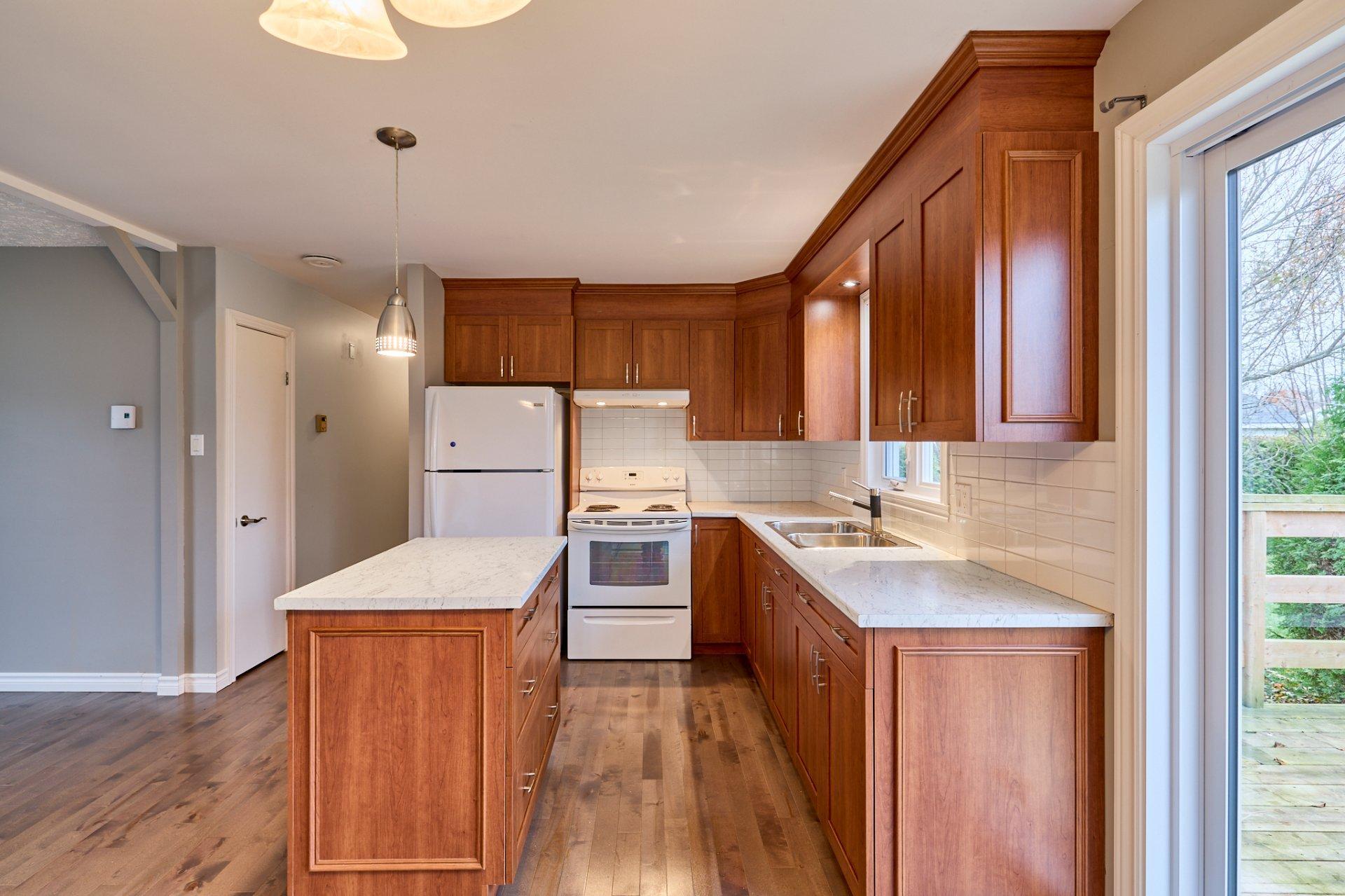 









201


Rue Pétrus-Désilets

,
Nicolet,




QC
J3T1A3

