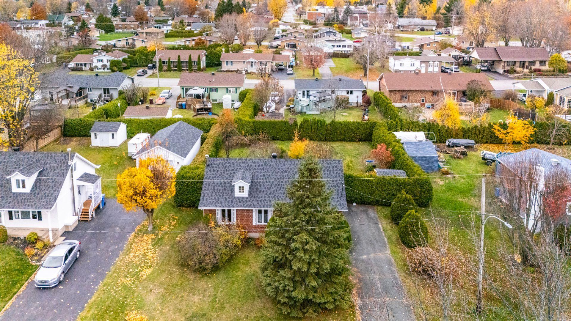 









201


Rue Pétrus-Désilets

,
Nicolet,




QC
J3T1A3

