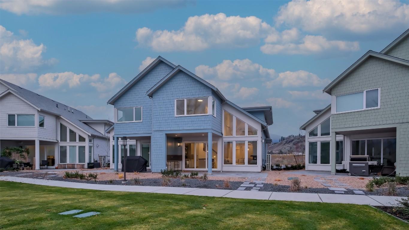 









3040


Landry

Crescent,
Summerland,




BC
V0H 1Z9

