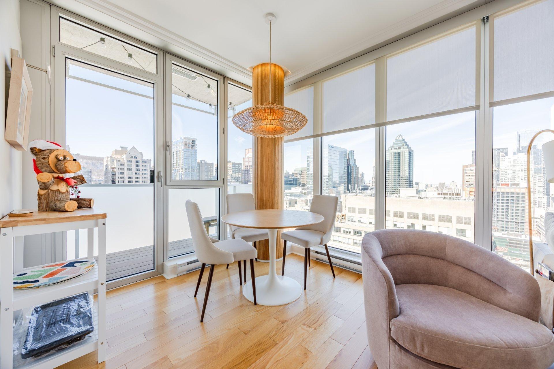 









1239


Rue Drummond

, 2210,
Montréal (Ville-Marie),




QC
H3G0G4

