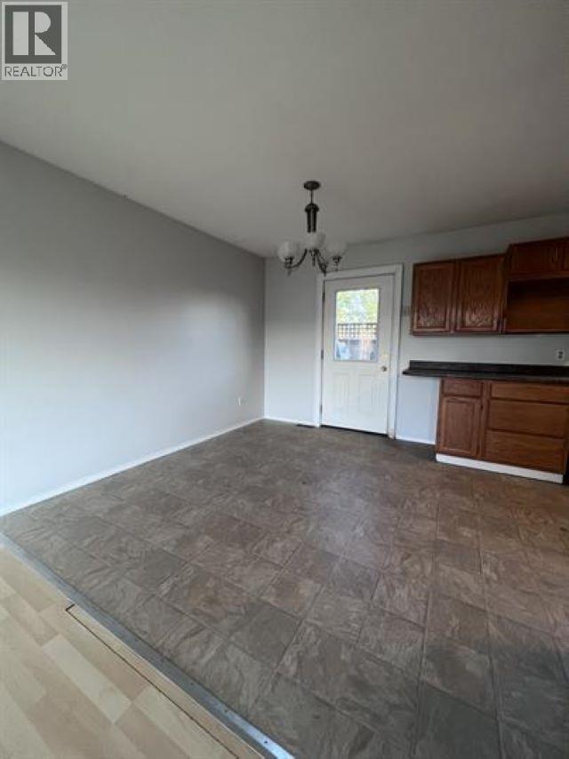 












3955 COTTONWOOD ROAD

,
Fort Nelson,




British Columbia
V0C1R0

