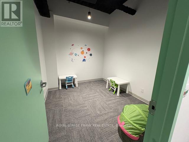 












201 - 1707 THORNTON ROAD N

,
Oshawa (Northwood),




Ontario
L1H7K4

