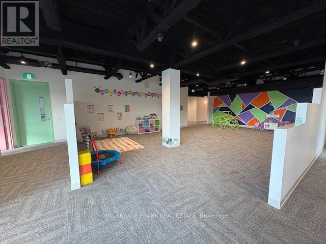 












201 - 1707 THORNTON ROAD N

,
Oshawa (Northwood),




Ontario
L1H7K4

